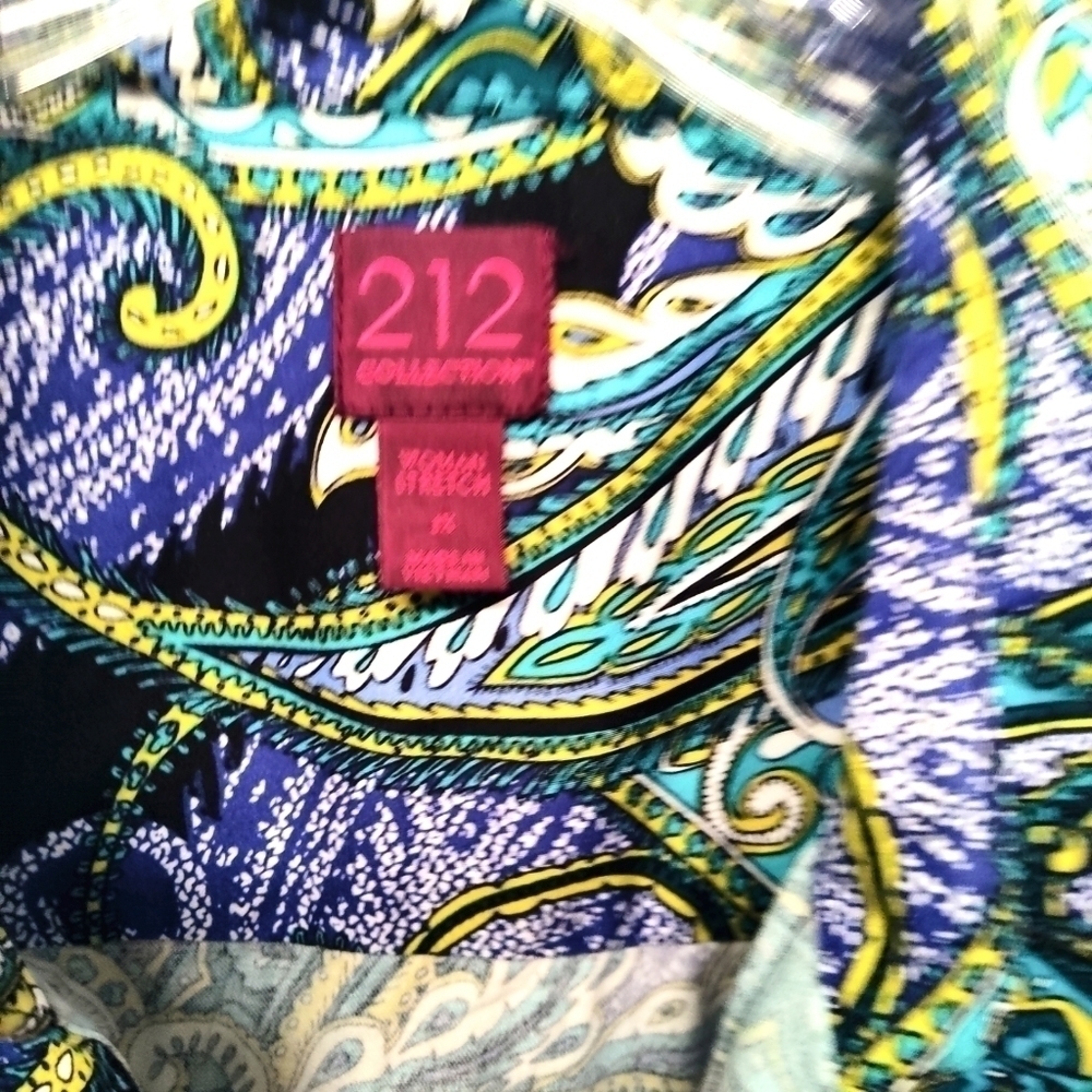 212 Collection Blue & Green Paisley Blouse | Plus Size 1X | Button-Front Top - Picture 4 of 7